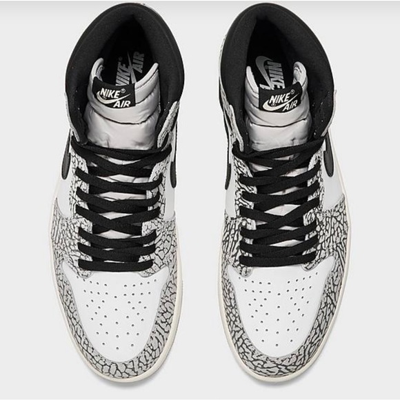 Air Jordan Retro I High OG - Picture 2 of 10